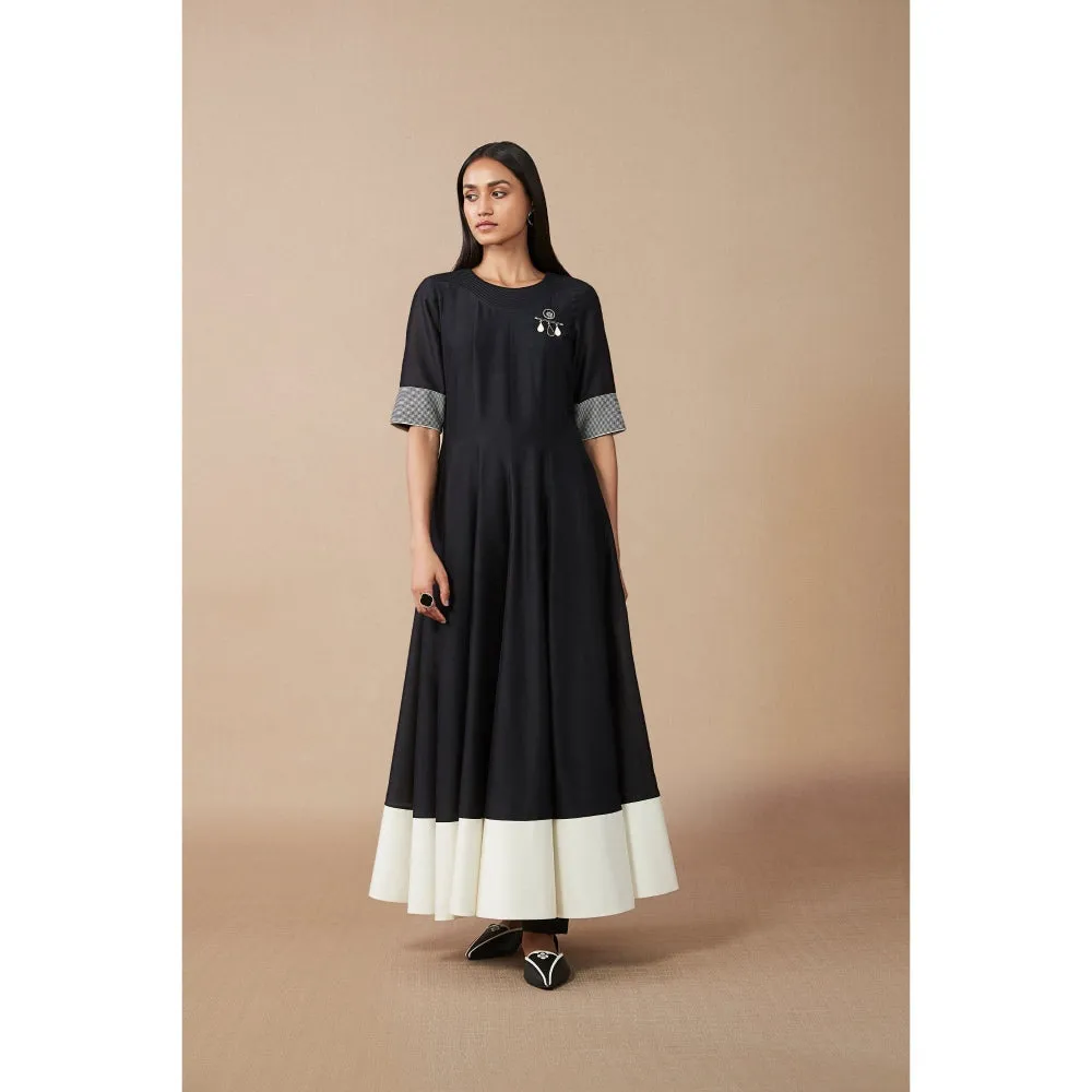 AMPM Afeesa Black Anarkali  (Set of 3)