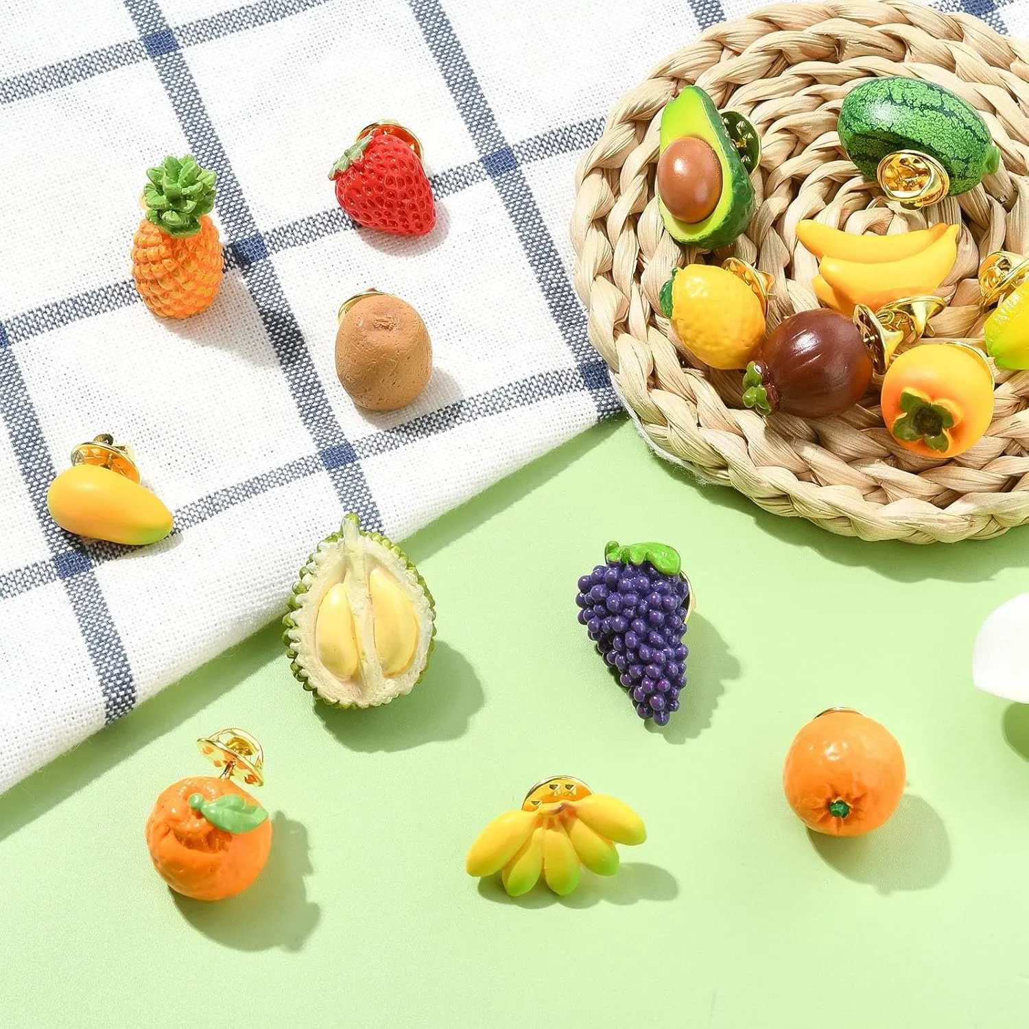 Bee Rectangle Biology Theme Fruit Vegetable Snake Ice Cream Brooches Insect Dessert Strawberry Lapel Pins for DIY Jewelry Craft Clothes Decor