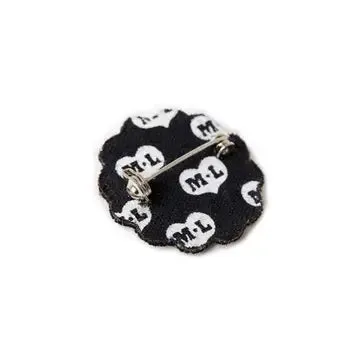 Daisy Embroidered Pin